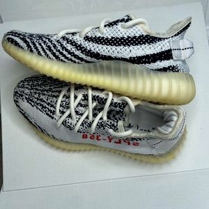 Yeezy zebra 350